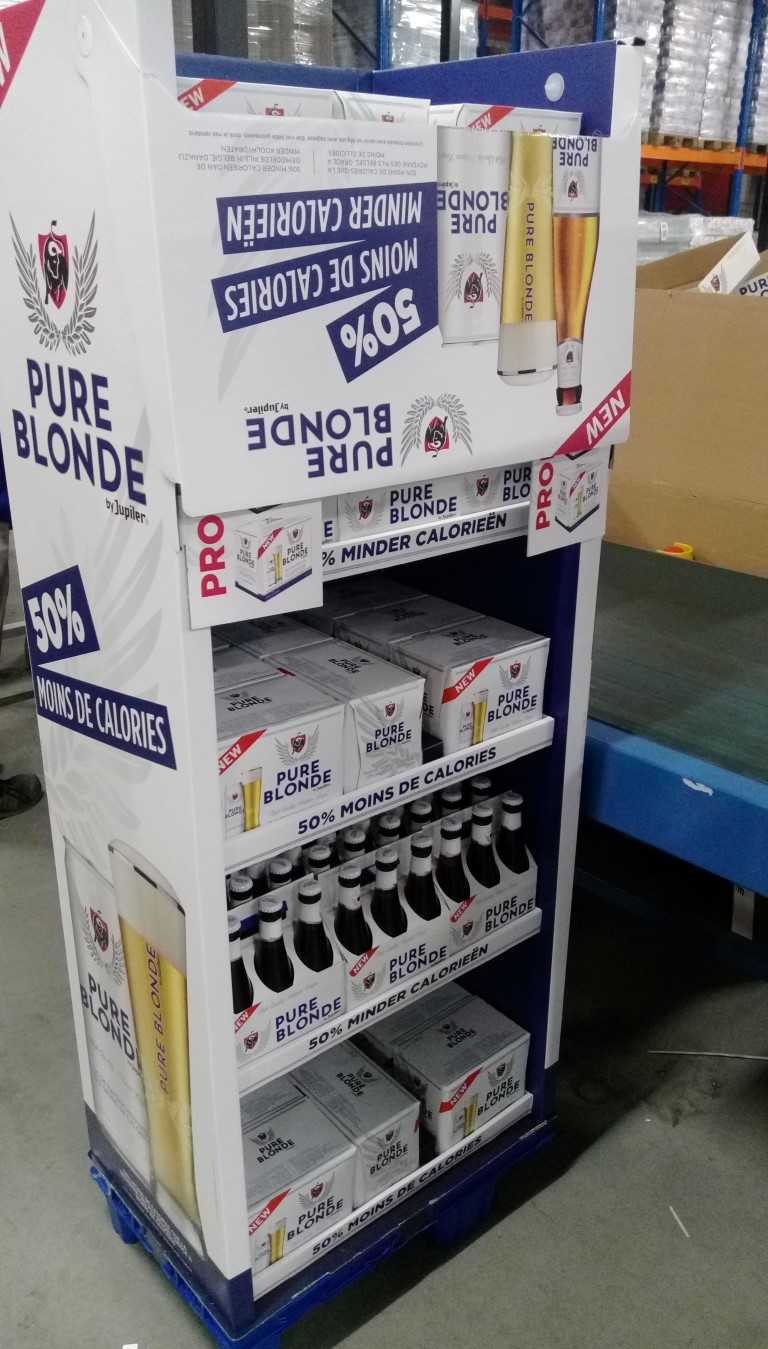 Display bouwen Pure Blonde maatwerkbedrijf AMAB